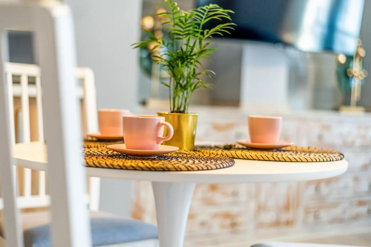Tuguest Alhacaba Apartment - Free Parking Granada